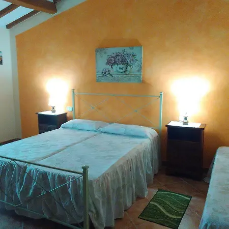 Fonte Etrusca Feriegård *