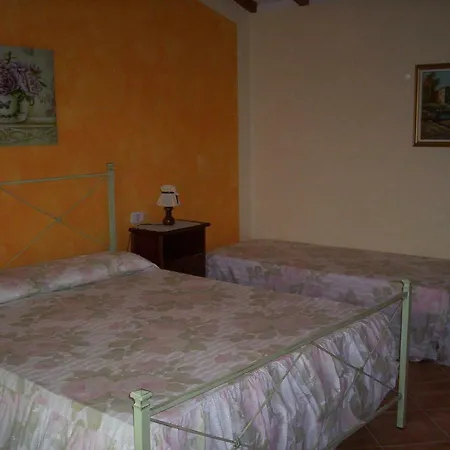 Fonte Etrusca Feriegård *